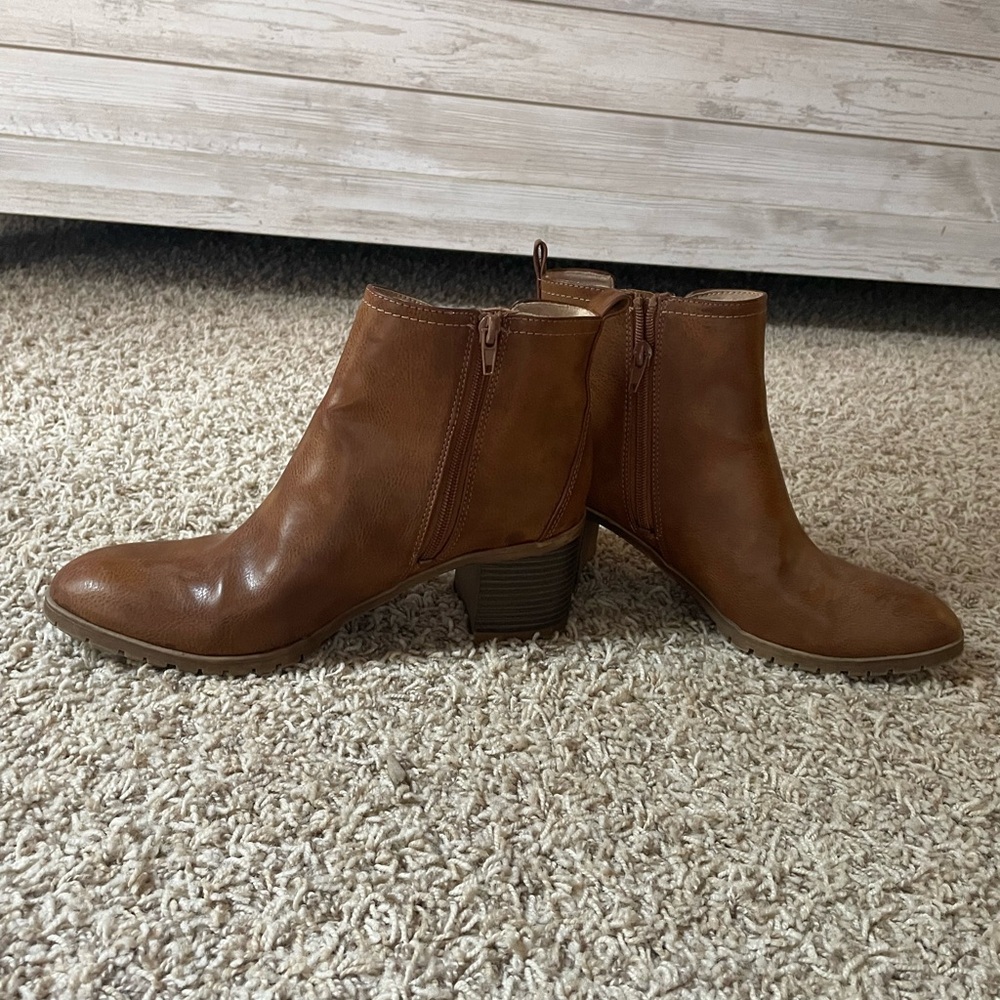 Life Stride Brown Ankle Booties - Picture 3 of 4